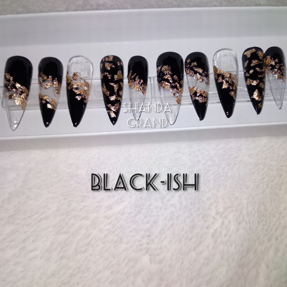 Lux Press-On Nails (Stilleto Shape)